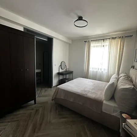 公寓 Luxury 3 Bed With Large Outdoor Pools And Gardens 加拉