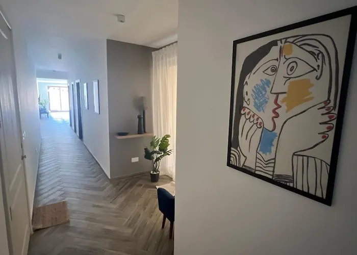 Luxury 3 Bed With Large Outdoor Pools And Gardens Lejlighed