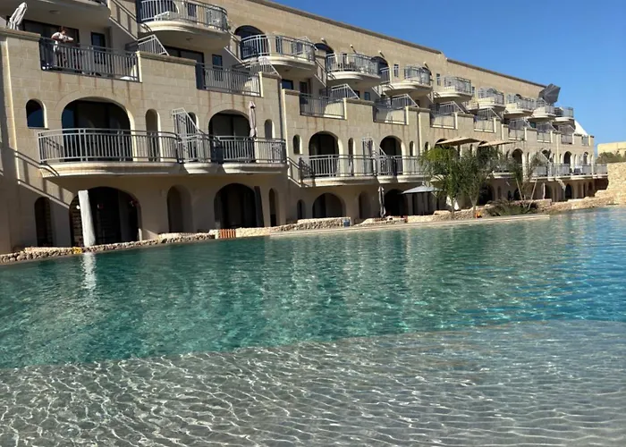 Apartman Luxury 3 Bed With Large Outdoor Pools And Gardens *